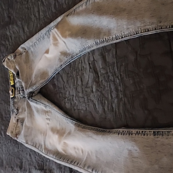 Jeans - Picture 3 of 4